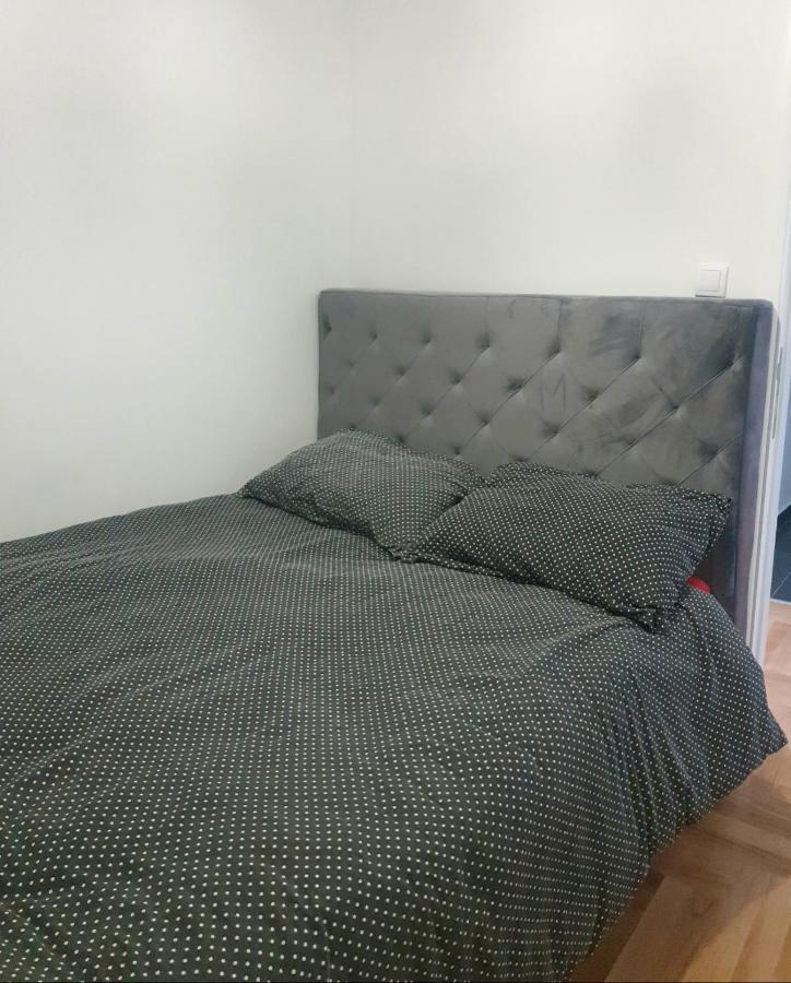 Apartman Venecija Баня-Лука Экстерьер фото
