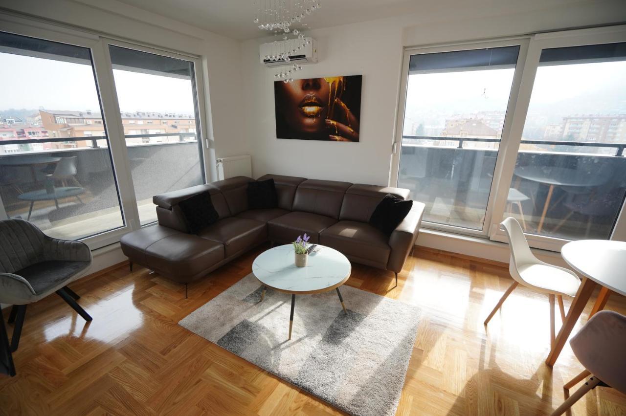 Apartman Venecija Баня-Лука Экстерьер фото